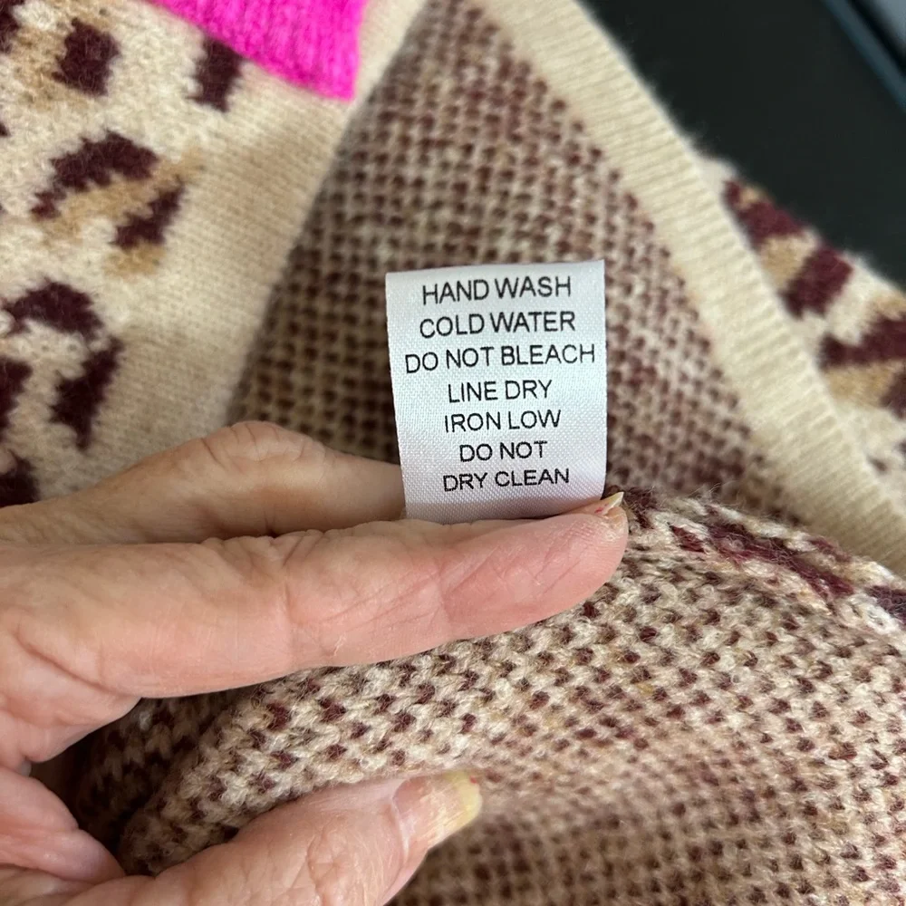 NWT. Impressions Beige Leopard Cardigan with Hot Pink & Burgundy Trim Size M